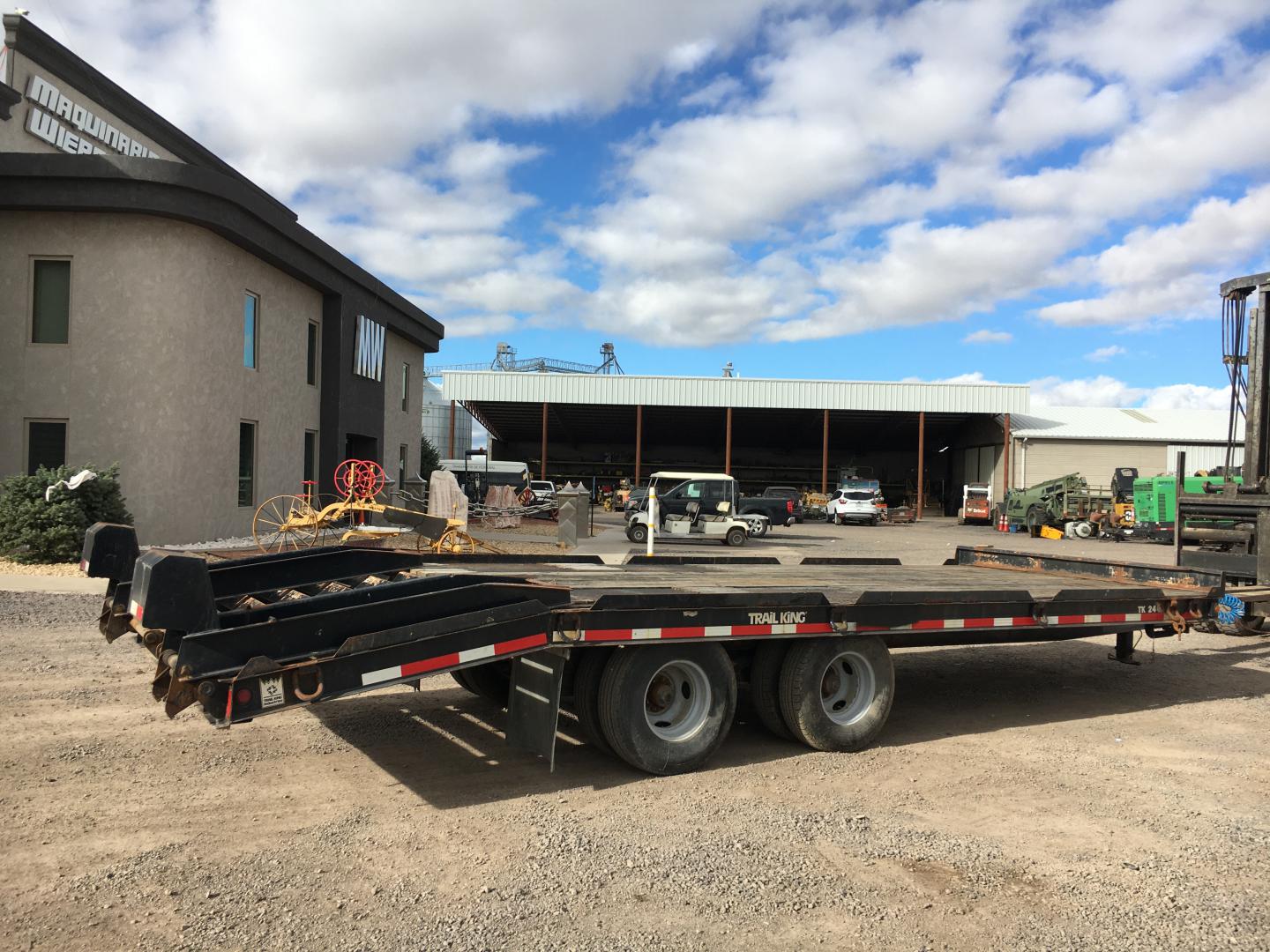 ./imagenes/INVOICE/2019/17212/REMOLQUE TRAIL KING TK24-LP  (5).JPG